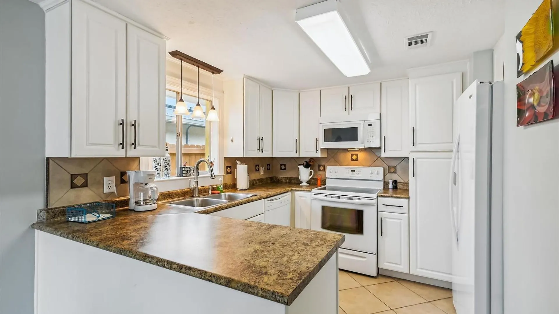 5708 Sunset Ave Home Панама-Сити США